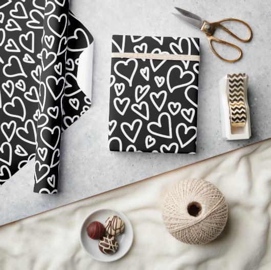 Black Love Hearts Pattern Wrapping Pattern ラッピングペーパー (クラフト)