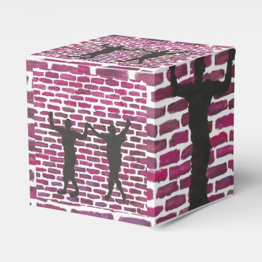 Black Magic Hollyhock by Yeshaya Dank Wood Wall Ar フェイバーボックス (正面サイド)