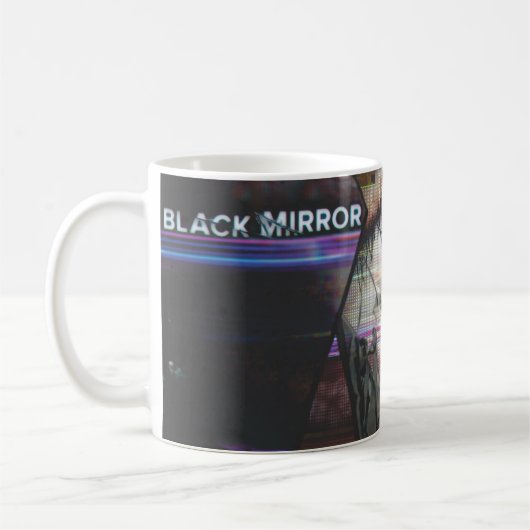 Black Mirror: Reflexo Distópico do Olho コーヒーマグカップ (左)
