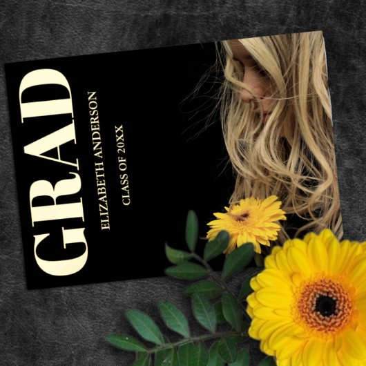 Black Modern Minimalist Graduation Announcement 箔招待状