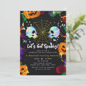 Black | Modern Pumpkin Faux Opal Halloween skulls 招待状 (スタンド正面)