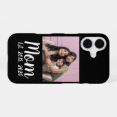 Black Mom Established Script iPhone 16ケース (裏面横)