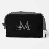 Black Monogram – Groomsman Golf Weekend Travel ドップキット (正面)