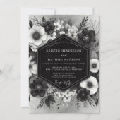 Black Moody Floral Romance Wedding 招待状 (正面)