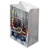 Black Newfoundland Christmas Red Truck Holiday ミディアムペーパーバッグ (裏面アングル)