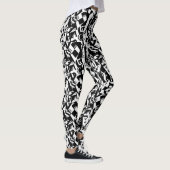 black on white on black leggings レギンス (右)