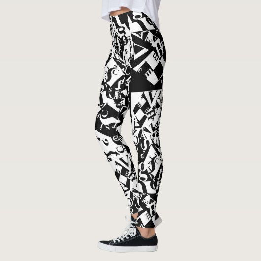 black on white on black leggings レギンス (左)