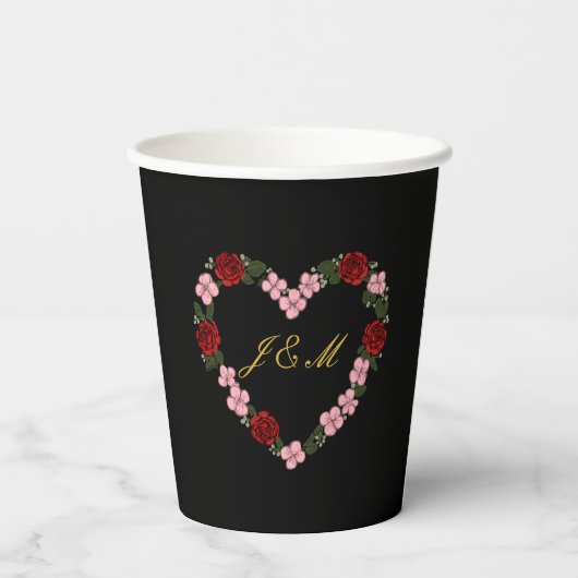 Black paper cup with a pink and red heart 紙コップ (裏面)