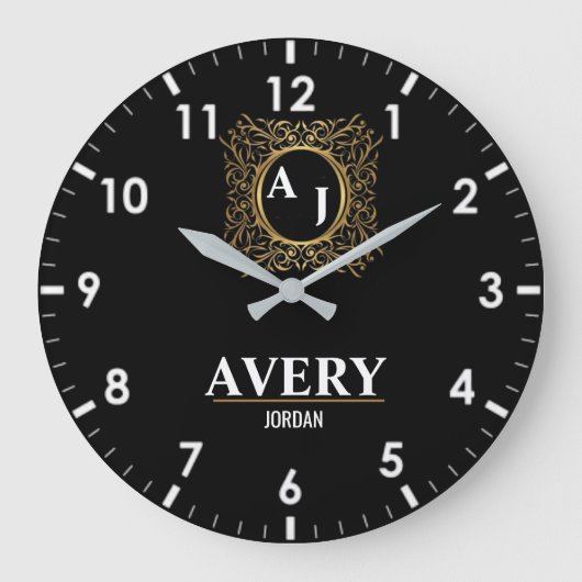 Black  Personalized Custom Monogram Luxury Gift  ラージ壁時計 (正面)