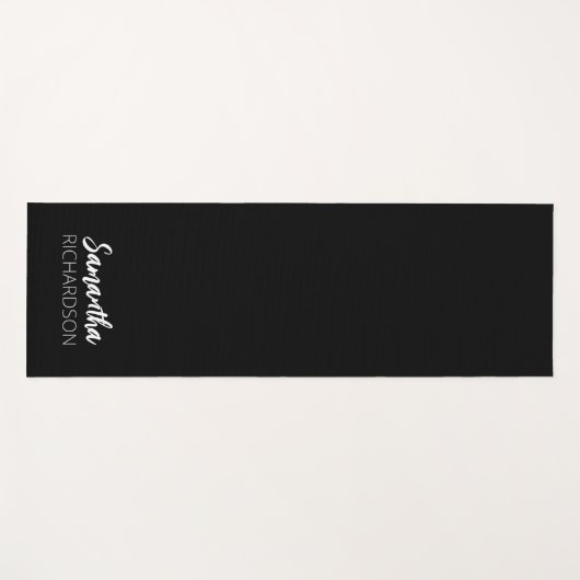 Black Personalized Monogram Name ヨガマット (正面(横))