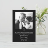 Black Photo Typography MR & MRS Wedding Bouquet  サンキューカード (スタンド正面)
