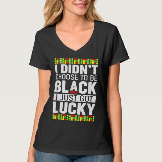 Black Pride  Black History Month Tシャツ (正面)