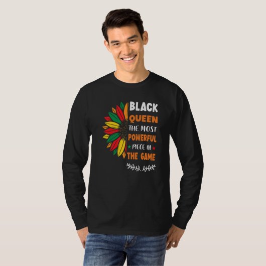 Black Queen The Most Powerful Piece Black History  Tシャツ (正面フル)