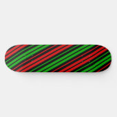 Black Red Green Stripes Pattern   スケートボード (横)