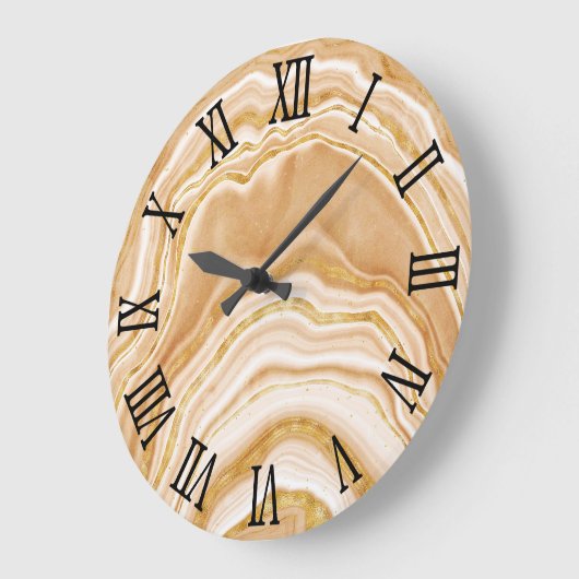 Black Roman Numerals Faux Golden Agate ラージ壁時計 (傾斜)