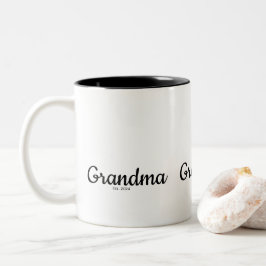 Black Script Established Grandma ツートーンマグカップ
