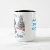 Black Shih Tzu Dashing Thru Snow Christmas Mug マグカップ (中央)