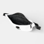 Black Skull white fanny pack ファニーパック (見開き)