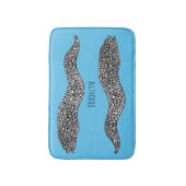 Black spotted moray eel cartoon illustration バスマット (正面縦)