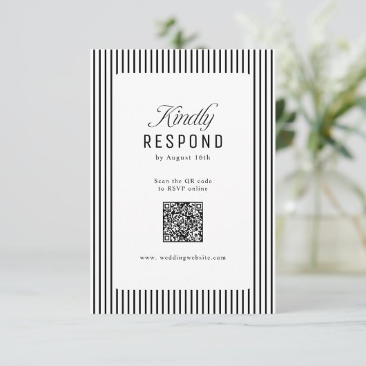 Black Striped Elegance Classy QR Code Wedding 出欠カード (スタンド正面)