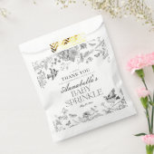 Black Toile De Jouy Floral Baby Sprinkle Dessert フェイバーバッグ (封をした状態)