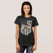 Black White American Flag Siberian Husky 4th Of Ju Tシャツ (正面フル)