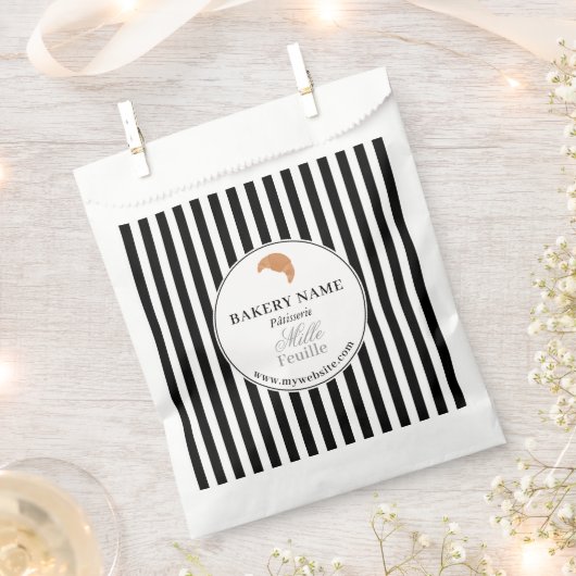 Black White Bakery Logo Product Packaging Bag フェイバーバッグ (クリップ留めされた状態)