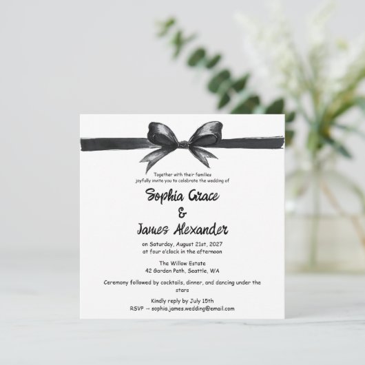 Black & White Bow | Elegant Wedding | Monochrome 招待状 (スタンド正面)