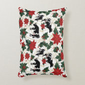 Black & White Christmas Holstein Dairy Cows Floral アクセントクッション (正面(垂直))