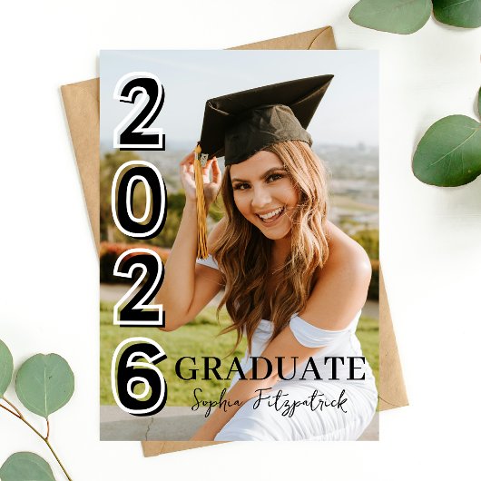 Black & White Class of 2026 Photo Graduation 招待状