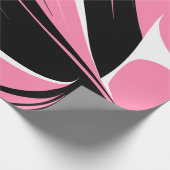 Black & White Curved Streaks on a Pink Background ラッピングペーパー (角)