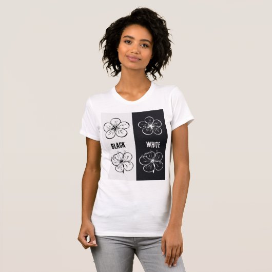 Black & White Floral Contrast Art | Minimalist Tシャツ (正面フル)