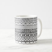 Black & White Geometric Border Sampler Pattern コーヒーマグカップ (正面右)