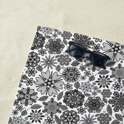 Black White Gray Retro Floral Art Seamless Pattern ビーチタオル (インサイチュ)