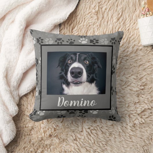 Black White Grey Pet Dog Photo Personalize Paws クッション (ブランケット)