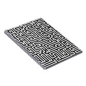Black & White Labyrinth Maze Pattern ノートブック (右側)