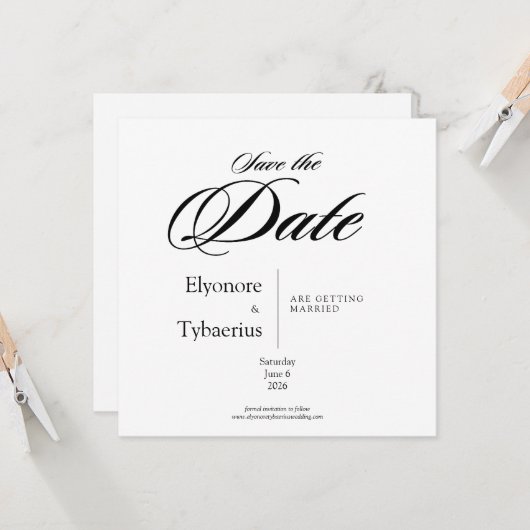 Black & White Minimal Square Wedding Save the Date カード (正面/裏面インサイチュ)