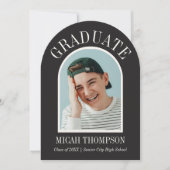 Black & White Modern Arch Grad Photo Announcement 招待状 (正面)