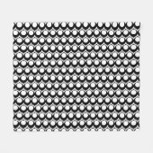 Black White Modern Geometric Pattern  フリースブランケット (正面(横))