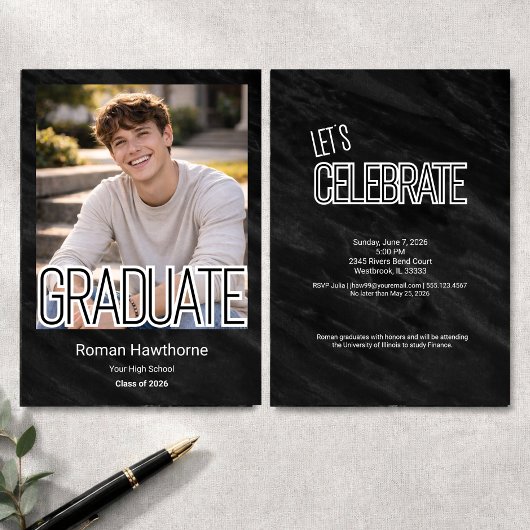 Black White Modern Typography Photo Graduation 招待状