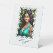 Black & White Ornate Frame Memorial Reserved Seat  台座サイン (正面)