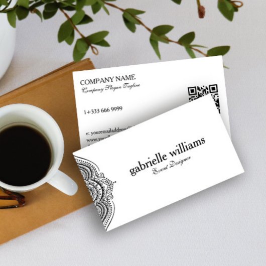 Black White Paisley Mandala QR Code 名刺
