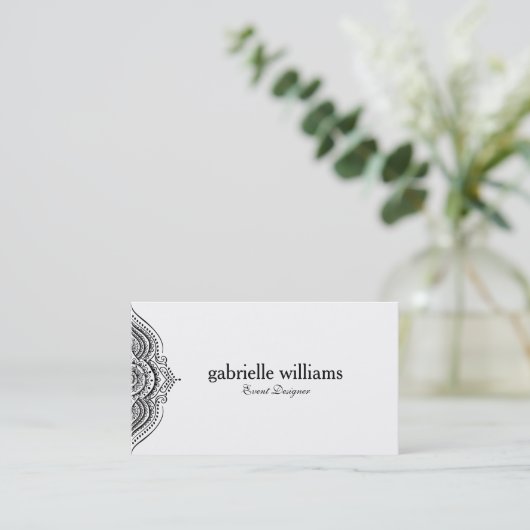Black White Paisley Mandala QR Code 名刺 (スタンド正面)