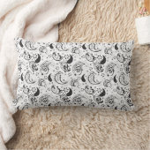 Black & White Paisley Pattern –Elegant Textile Art ランバークッション (ブランケット)