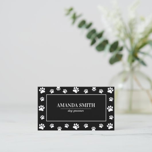 Black & White Paw Prints Dog Groomer Business Card 名刺 (スタンド正面)