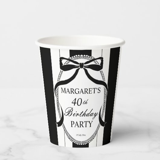 Black white retro stripes bow birthday monogrammed 紙コップ (裏面)