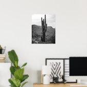 Black & White Saguaro Cactus in the Arizona 16x20 ポスター (ホームオフィス)