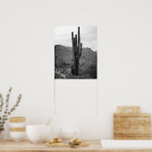 Black & White Saguaro Cactus in the Arizona 16x20 ポスター (キッチン)