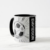 Black White Soccer Ball Custom Age Name Birthday マグカップ (正面左)