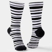 Black & White Uneven Stripes  ソックス (傾斜あり)